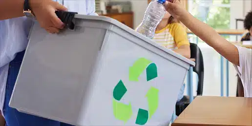 professional-school-cleaning-services-faqs-section-img